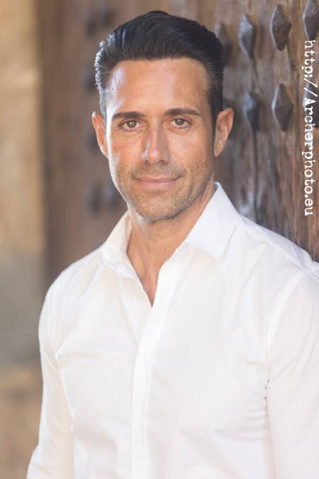 <em>Rodrigo Álvarez J.</em>